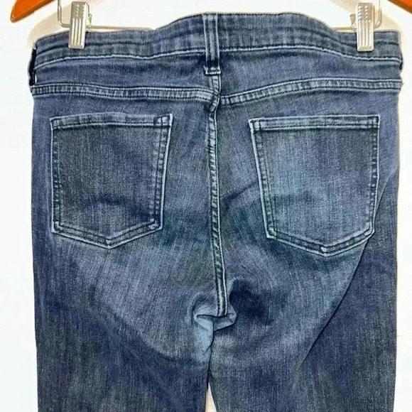 Women's Gap Blue Jeans Size 10 Curvy Stetch Bell Bottom Flared Dark Wash - Picture 4 of 11